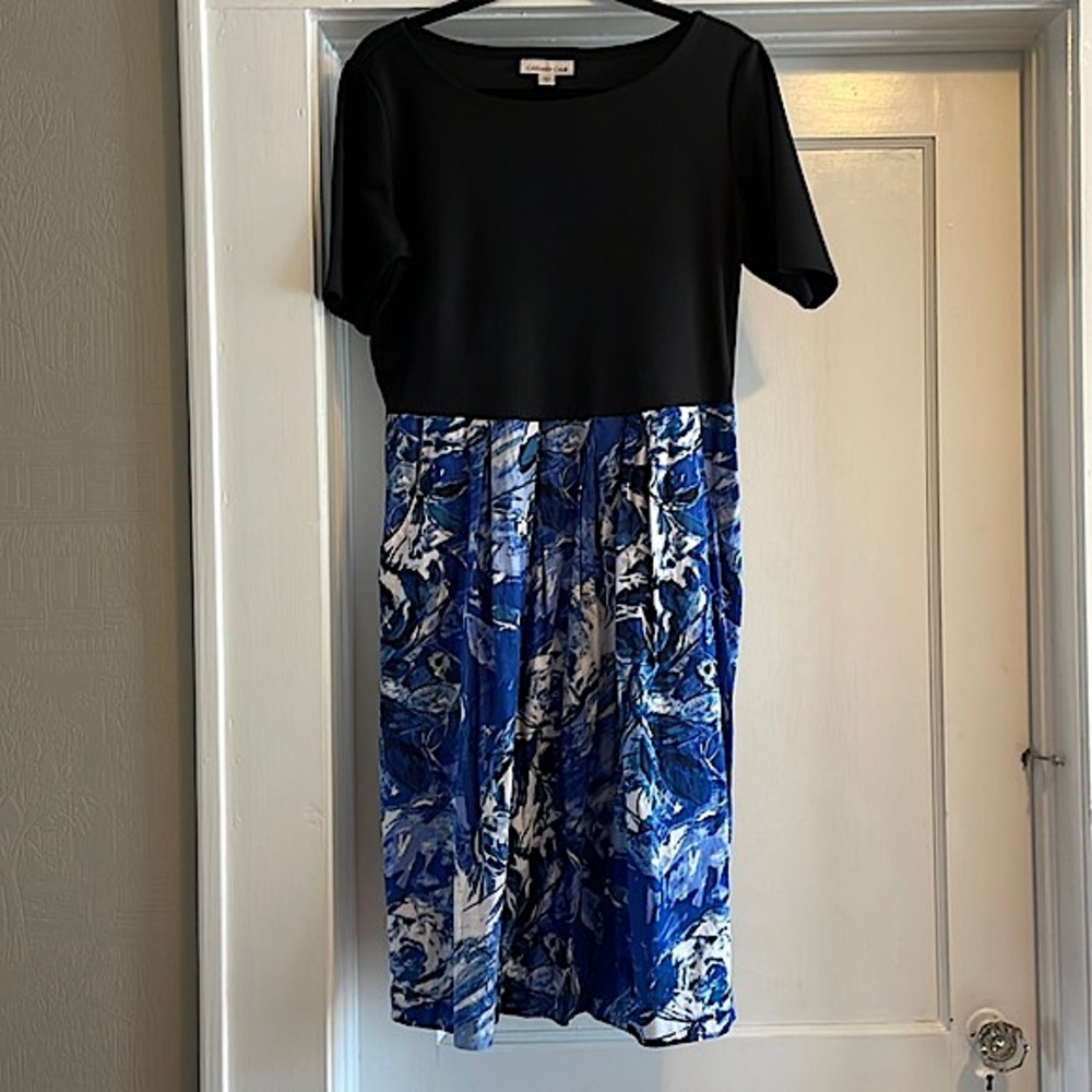 Coldwater Creek T-Shirt Dress with Abstract Flowers
